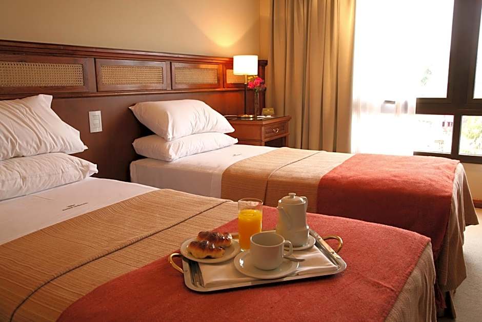 Ayres De Salta Hotel