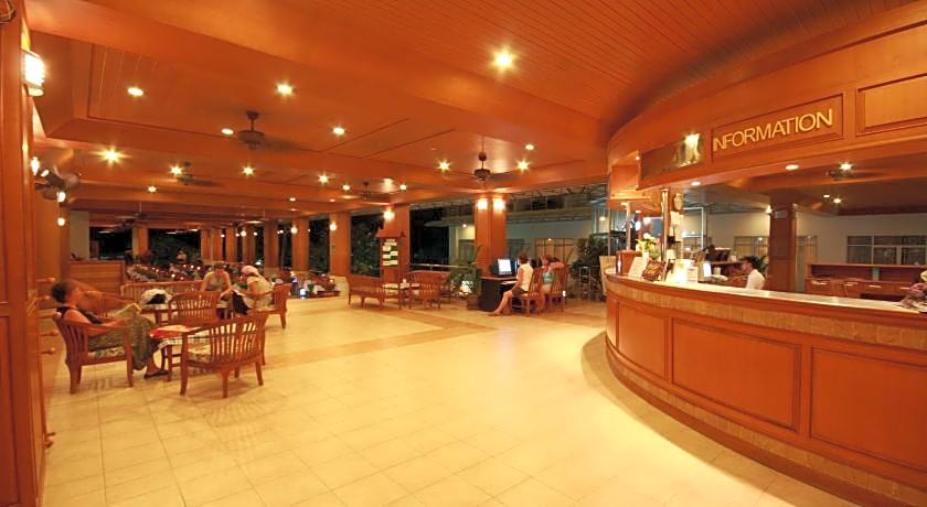 Samui First House Hotel