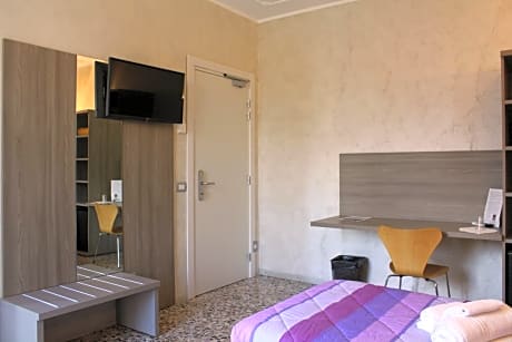 Superior Double or Twin Room with Mountain View