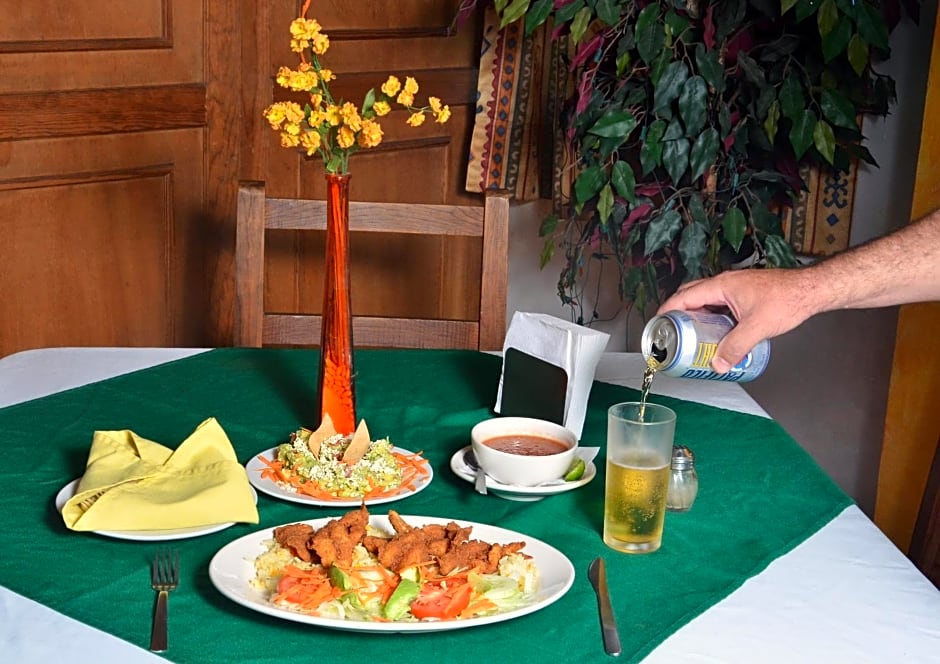Hotel Las Fuentes