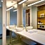 Aloft Milwaukee Downtown