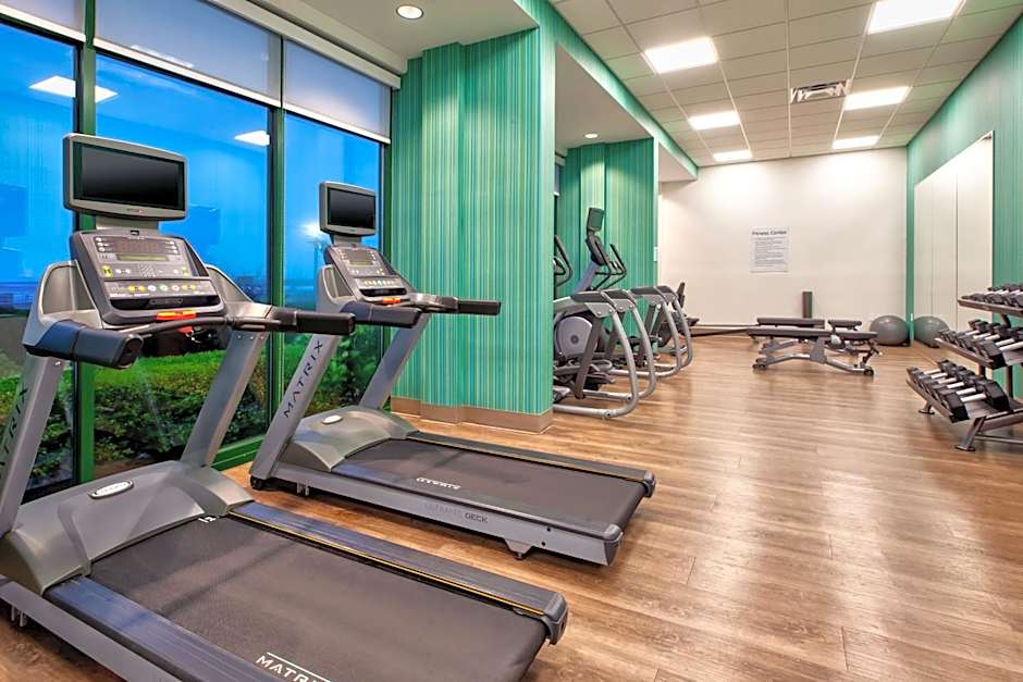 Holiday Inn Express & Suites VA Beach Oceanfront, an IHG Hotel