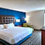 Heritage Inn & Suites St. Louis/Fenton, Trademark by Wyndham