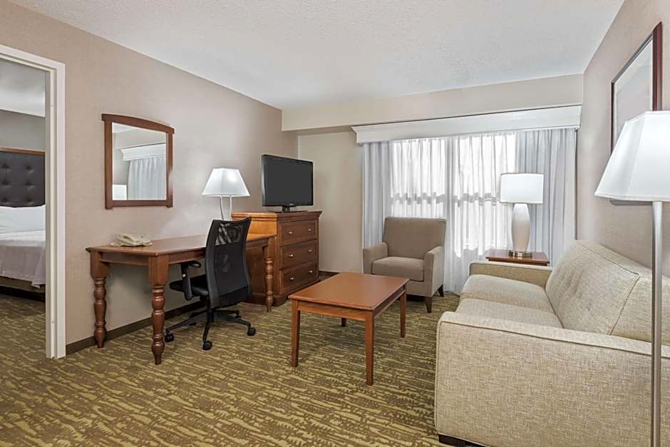 Homewood Suites by Hilton Holyoke-Springfield/North