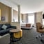 Comfort Inn & Suites Victoria North