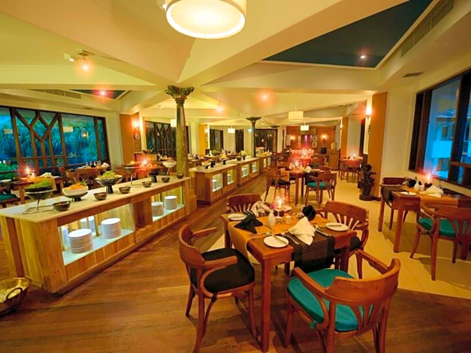 Tangerine Beach Hotel