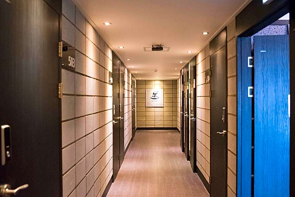 Mozzi Hostel