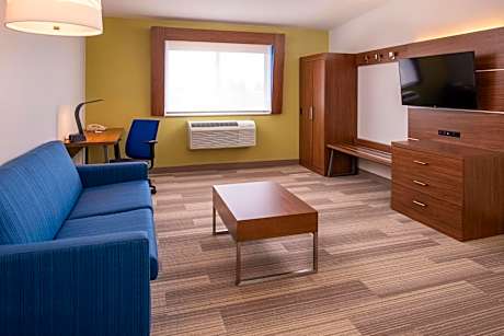 Executive King Suite - Non-Smoking