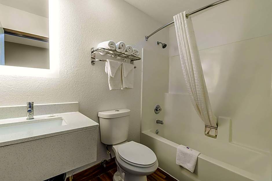 Studio 6 Flagstaff AZ