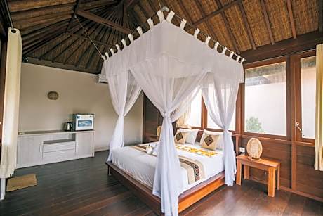 Deluxe Bungalow