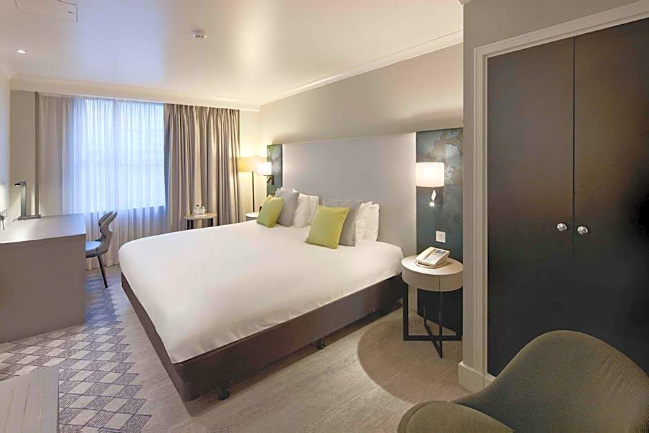 DoubleTree by Hilton London Kensington