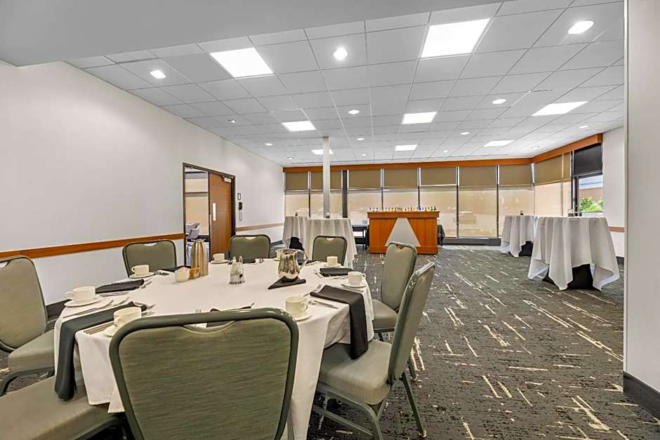 Radisson Hotel La Crosse