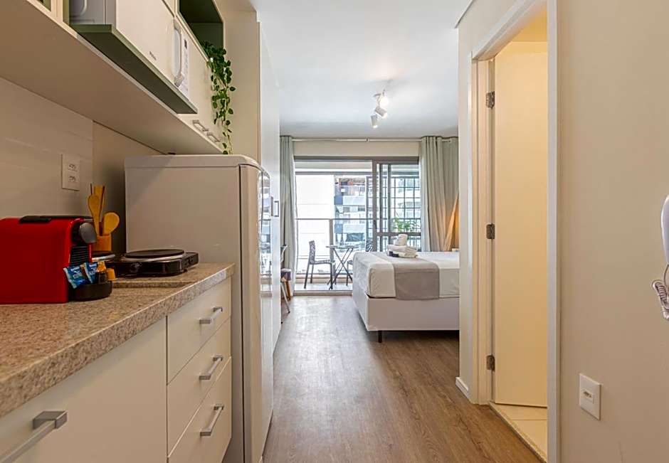 Easy Star - Studio iluminado e completo no Brooklin - YD01H