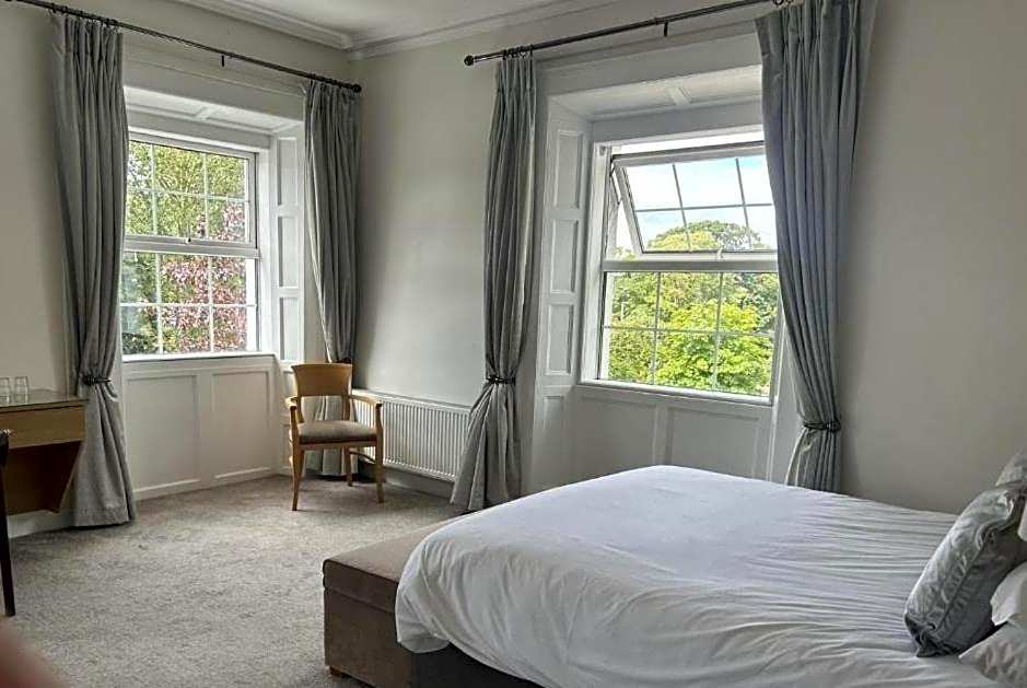 Drummond Hotel