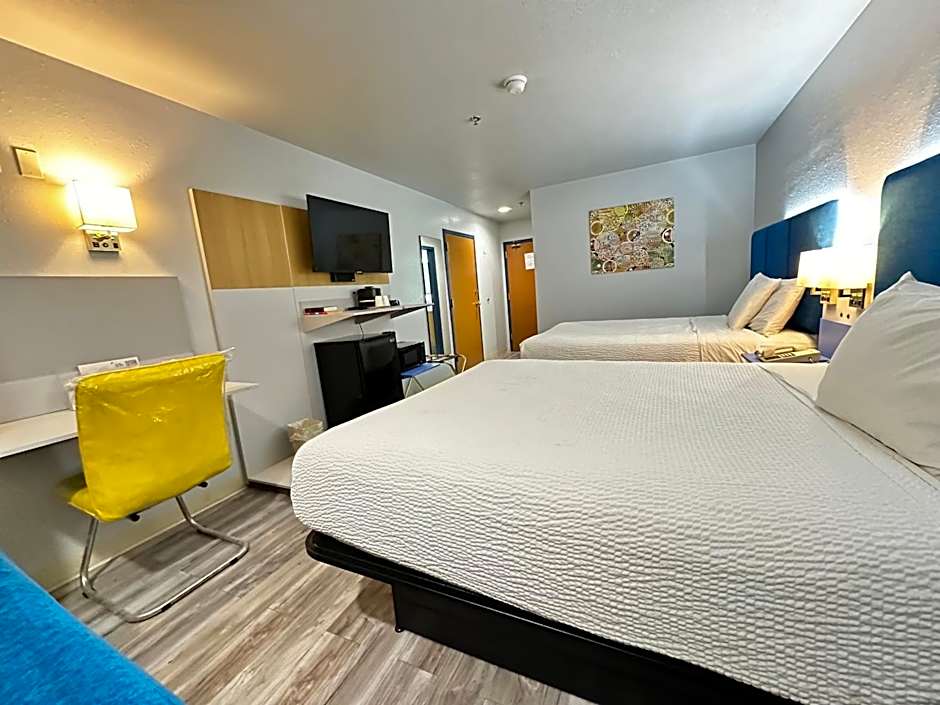 Microtel Inn & Suites by Wyndham Gallup