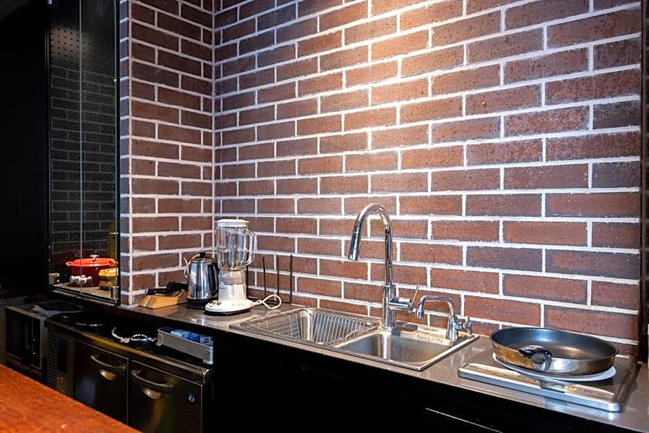 Cafe & Guest House Nagonoya