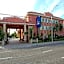 Holiday Inn Express Anaheim West By IHG