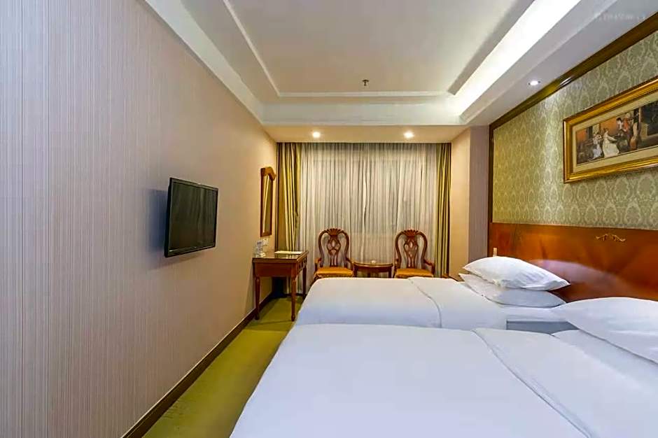 Vienna Hotel Huizhou West Lake Maidi South Road