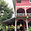 Mythai Guesthouse