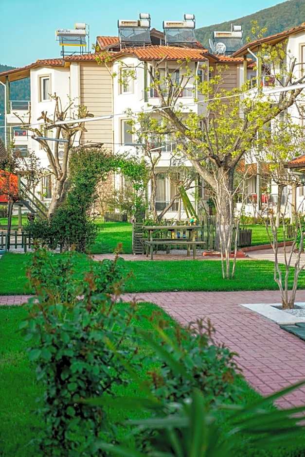 Aloria Garden Hotel