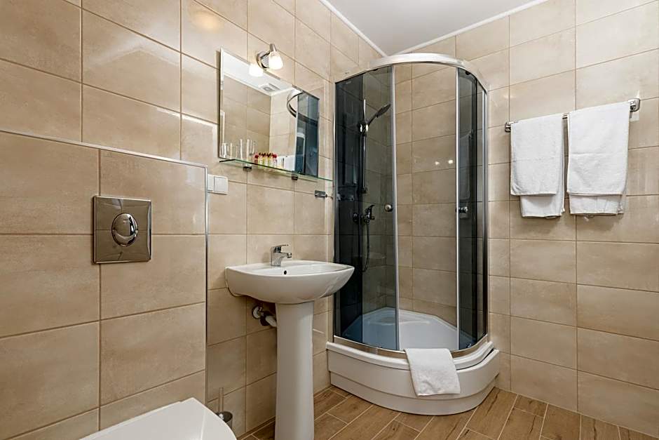 Hotel Ruczaj – Krakow, KY
