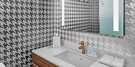 1 Queen Bed Studio Nonsmoking