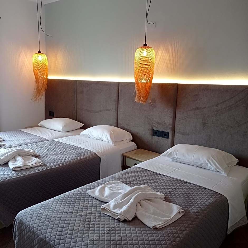 Ninos On The Beach Hotel