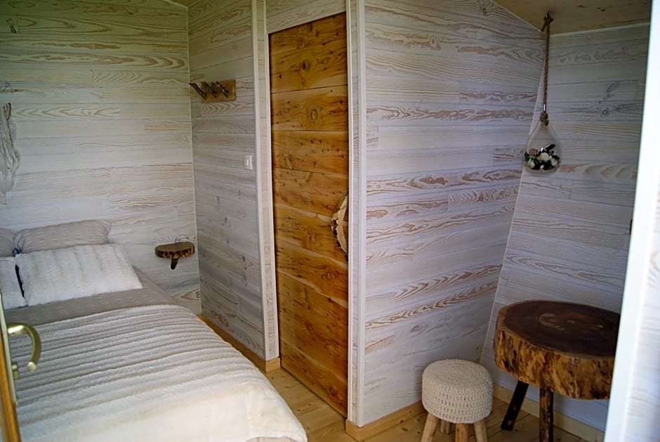 Les Cabanes de Gros Bois