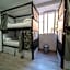 Be Happy Hostel - Albergue en el centro de Nerja
