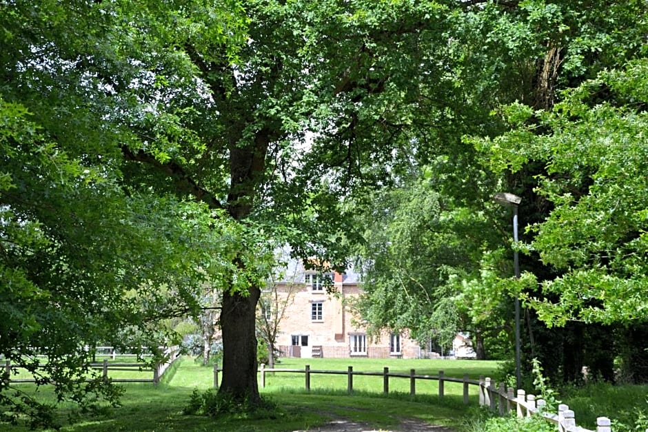 Le Moulin Bleu