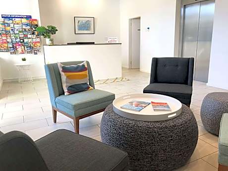 The Palms Apartments