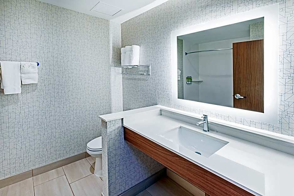 Holiday Inn Express And Suites Stafford Nw - Sugar Land By IHG