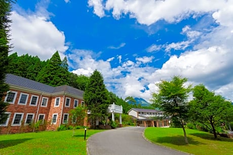 Yufuin Forest Terrace Hotel & Spa