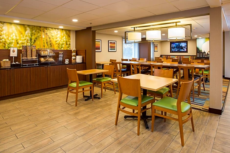 Fairfield Inn Boston Dedham