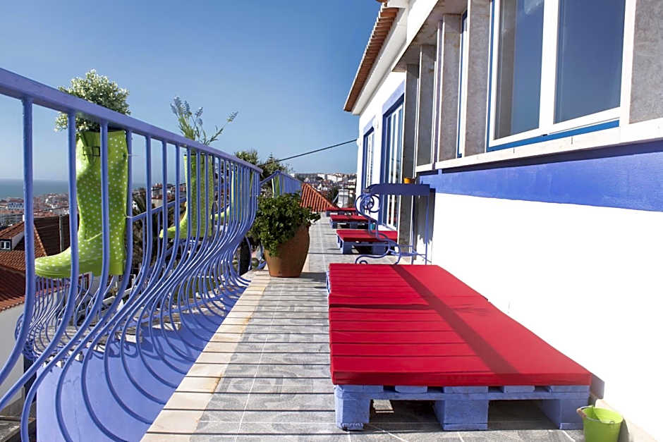 Chill in Ericeira Surf House