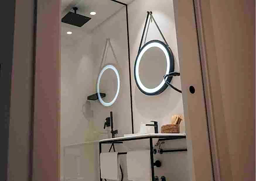 Photo 1 of 8 of Junior Suite