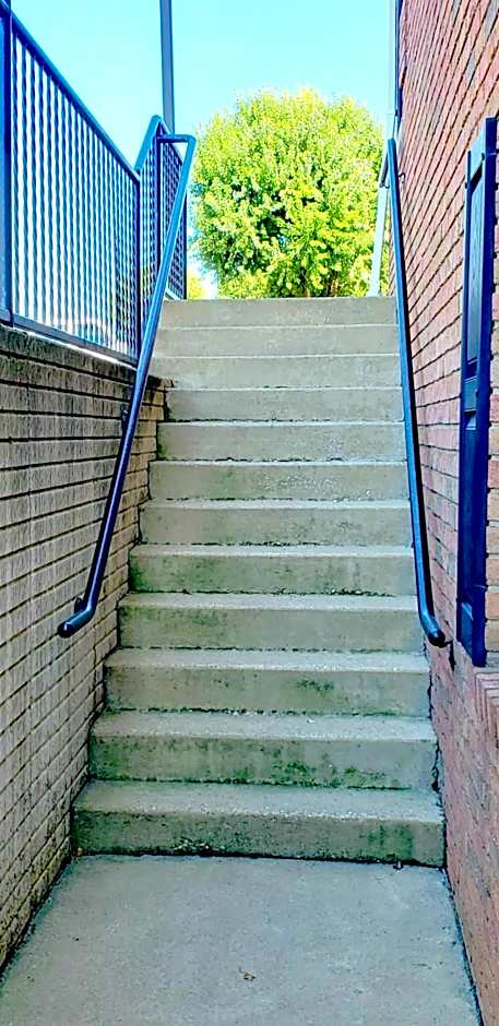 Lodging on the Square