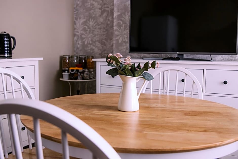 Haven House Rooms, Barry