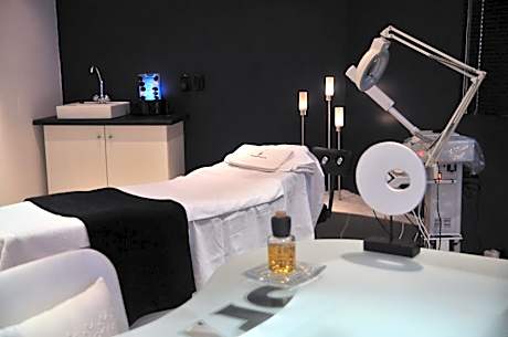 Suites Camino Real