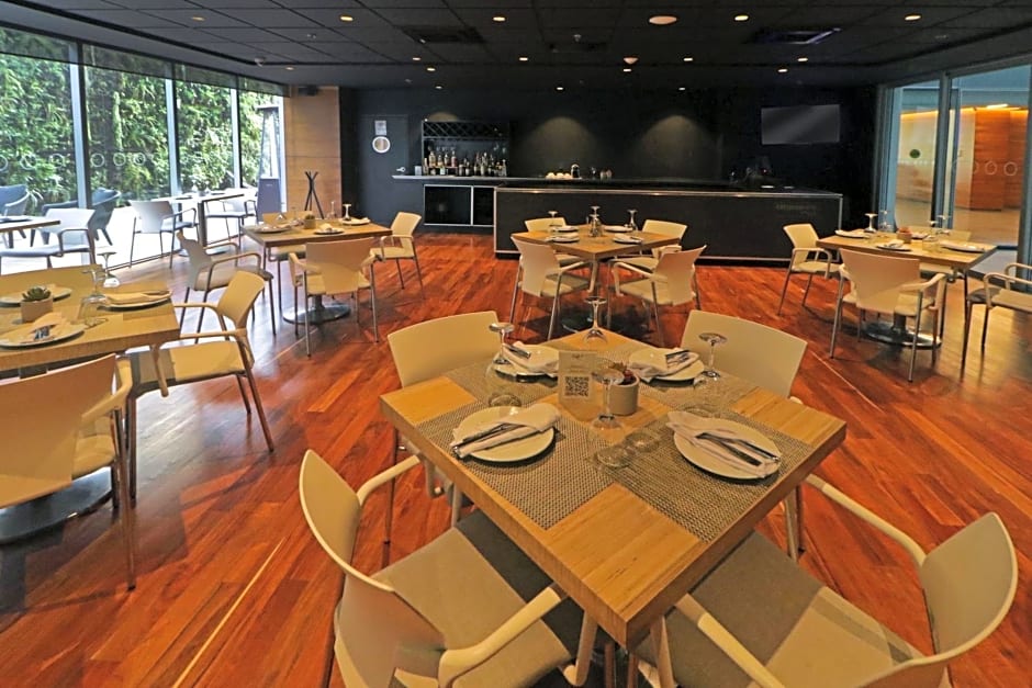 City Express Suites by Marriott Ciudad de México Santa Fe