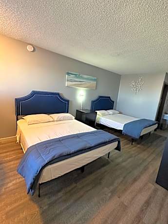 Queen Room with Two Queen Beds