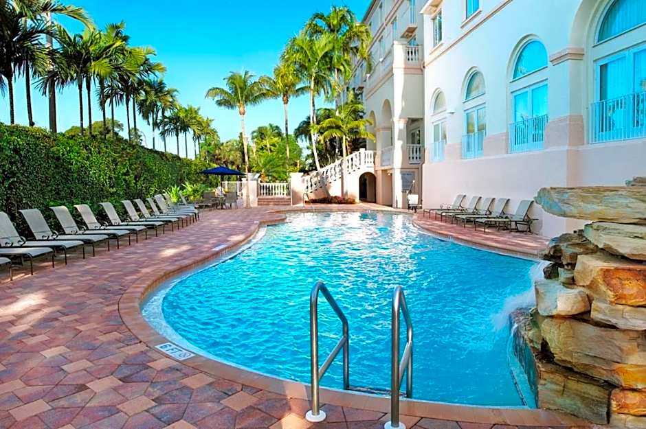 Hilton Naples