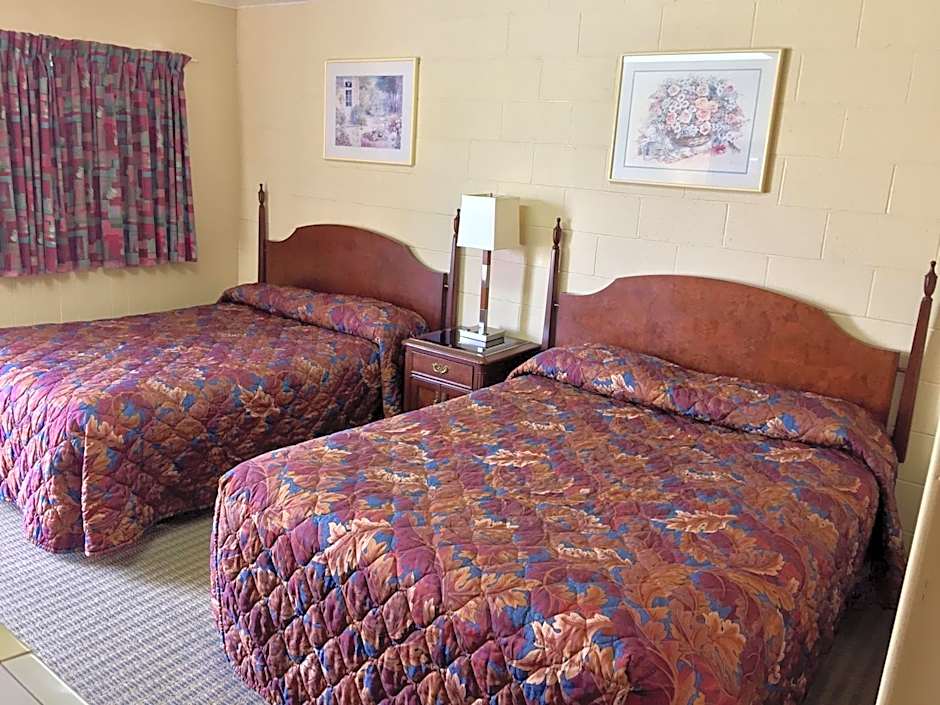 Gold Pan Motel