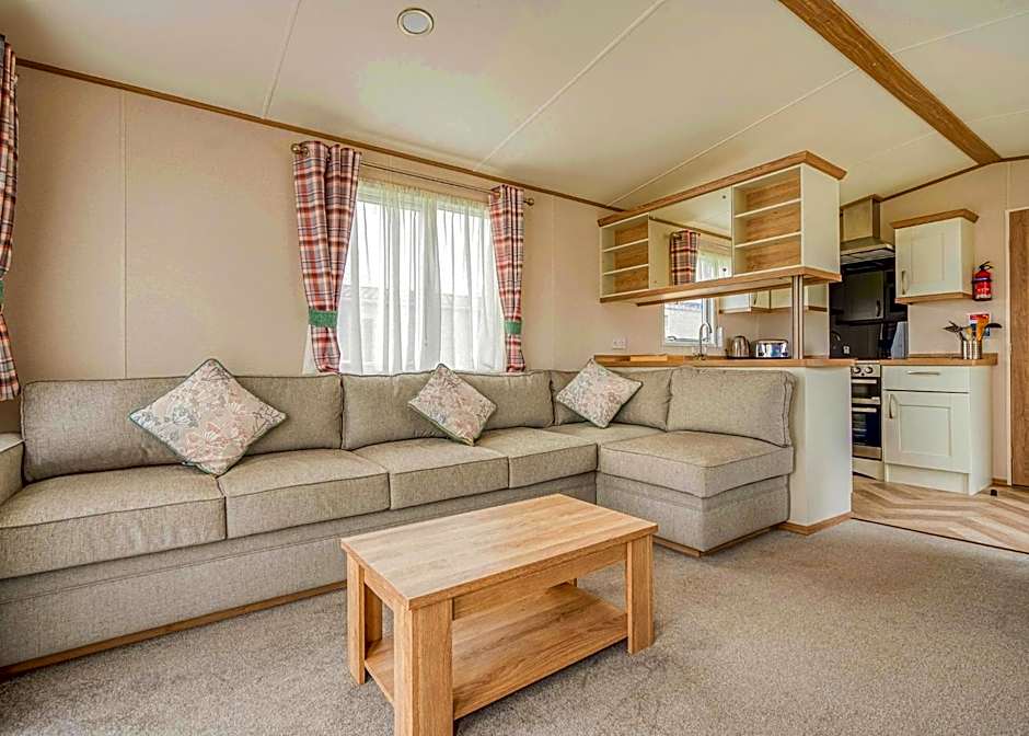 Meadow Lakes Holiday Park