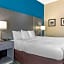 Comfort Inn & Suites Pauls Valley - City Lake