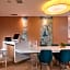 Holiday Inn Express Luoyang Yichuan By IHG