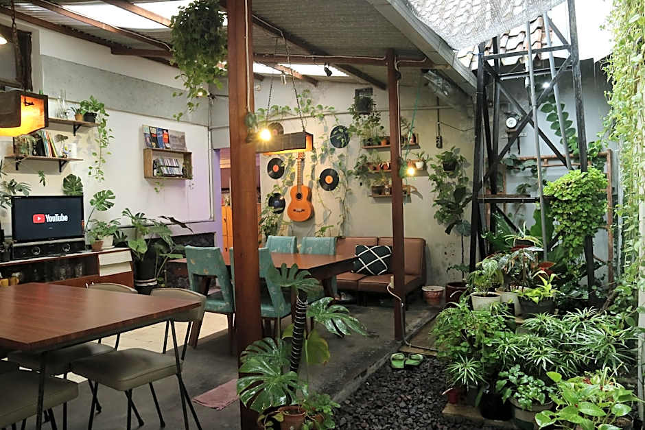Semeru Hostel Malang