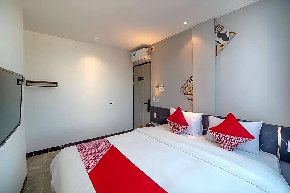 OYO 90447 Kardopa Hotel Megapark