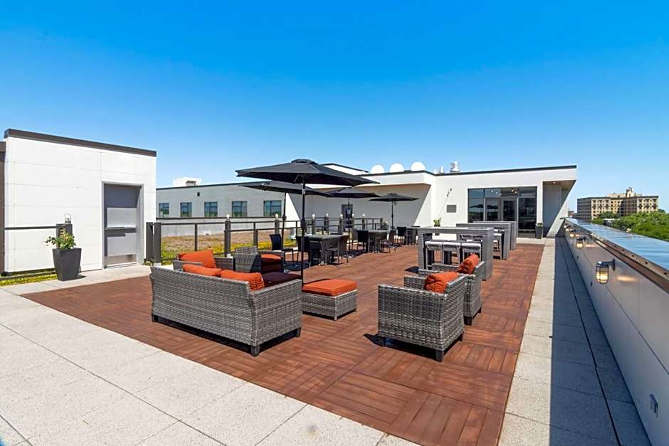 Hampton Inn By Hilton Chicago North-Loyola Station, Il