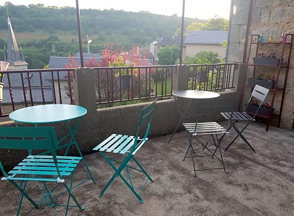 Maison d'Hôtes "La Pierre Pointue"